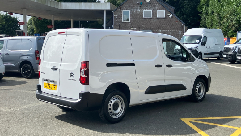 Citroen Berlingo Xl Diesel 1.5 BlueHDi 950Kg Enterprise Ed 100ps 6 Speed S/S